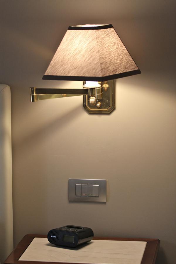 Bronzino House Bed and Breakfast Milano Exteriör bild