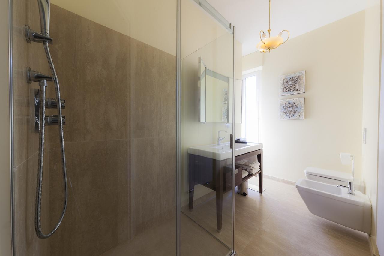 Bronzino House Bed and Breakfast Milano Exteriör bild