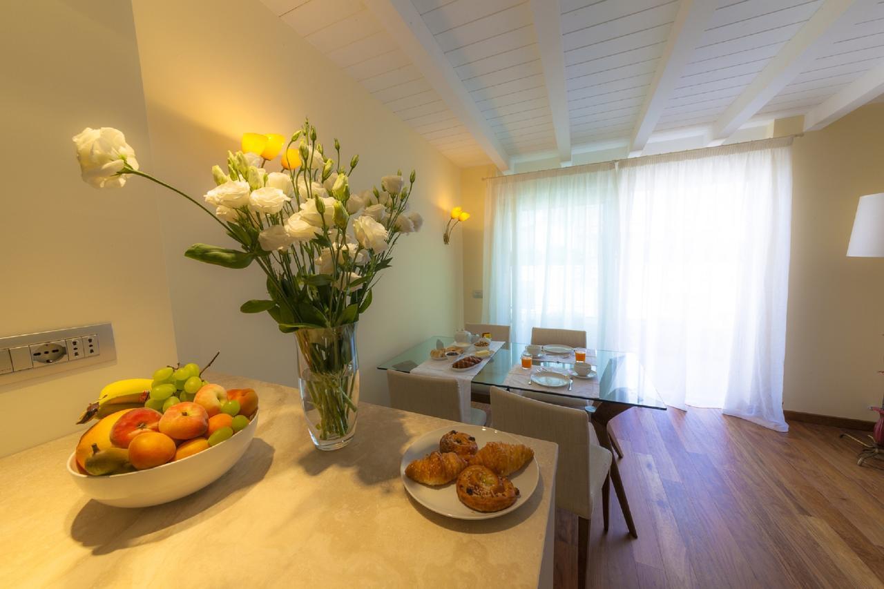 Bronzino House Bed and Breakfast Milano Exteriör bild
