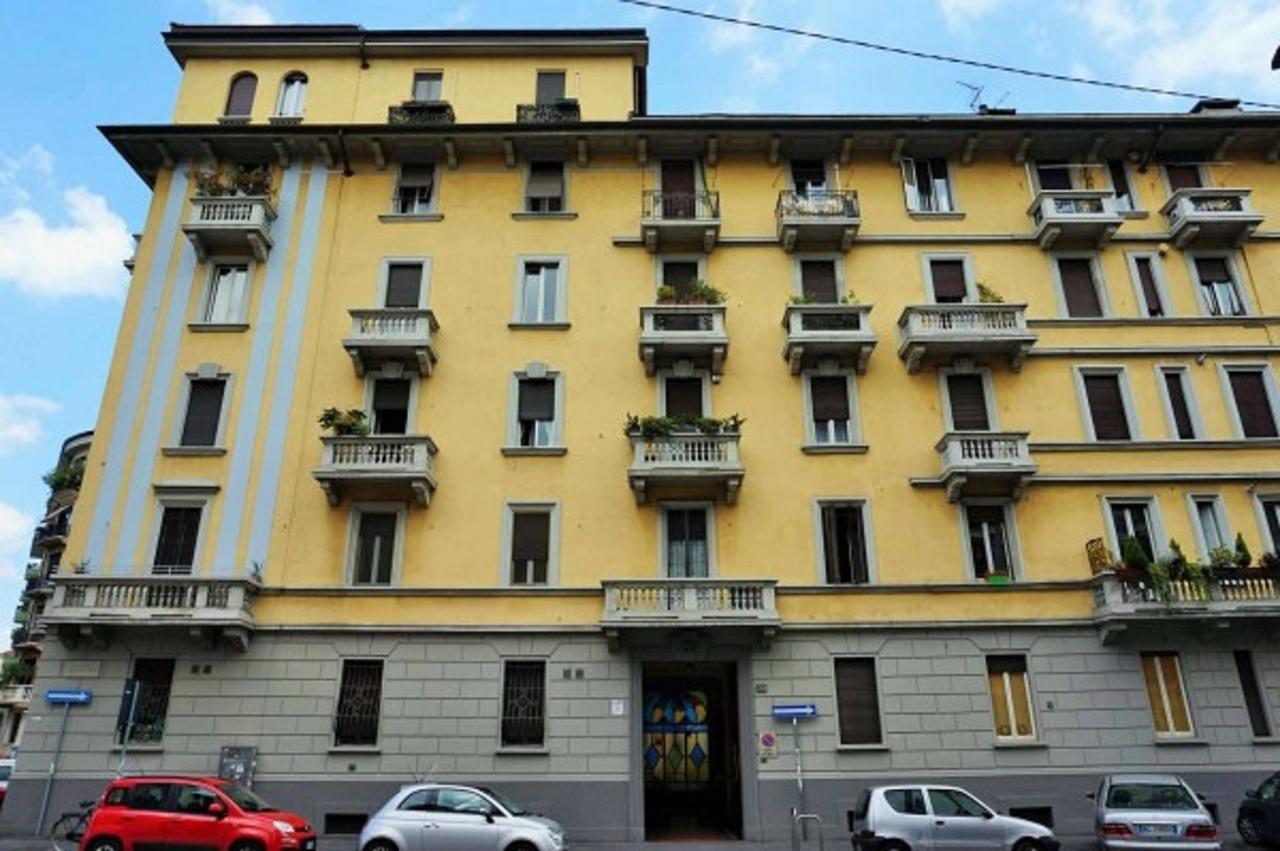 Bronzino House Bed and Breakfast Milano Exteriör bild