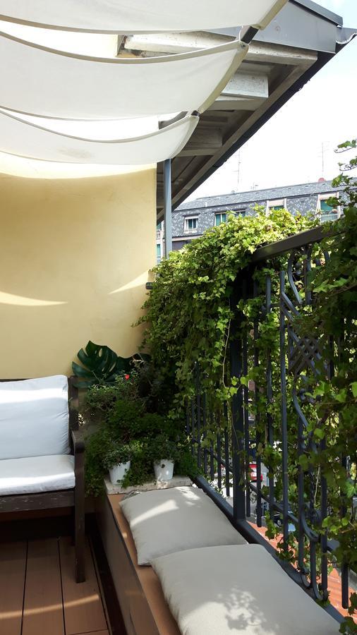 Bronzino House Bed and Breakfast Milano Exteriör bild