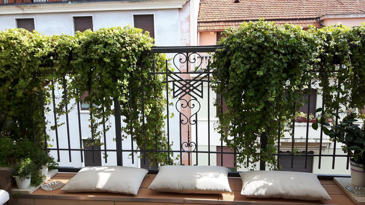 Bronzino House Bed and Breakfast Milano Exteriör bild