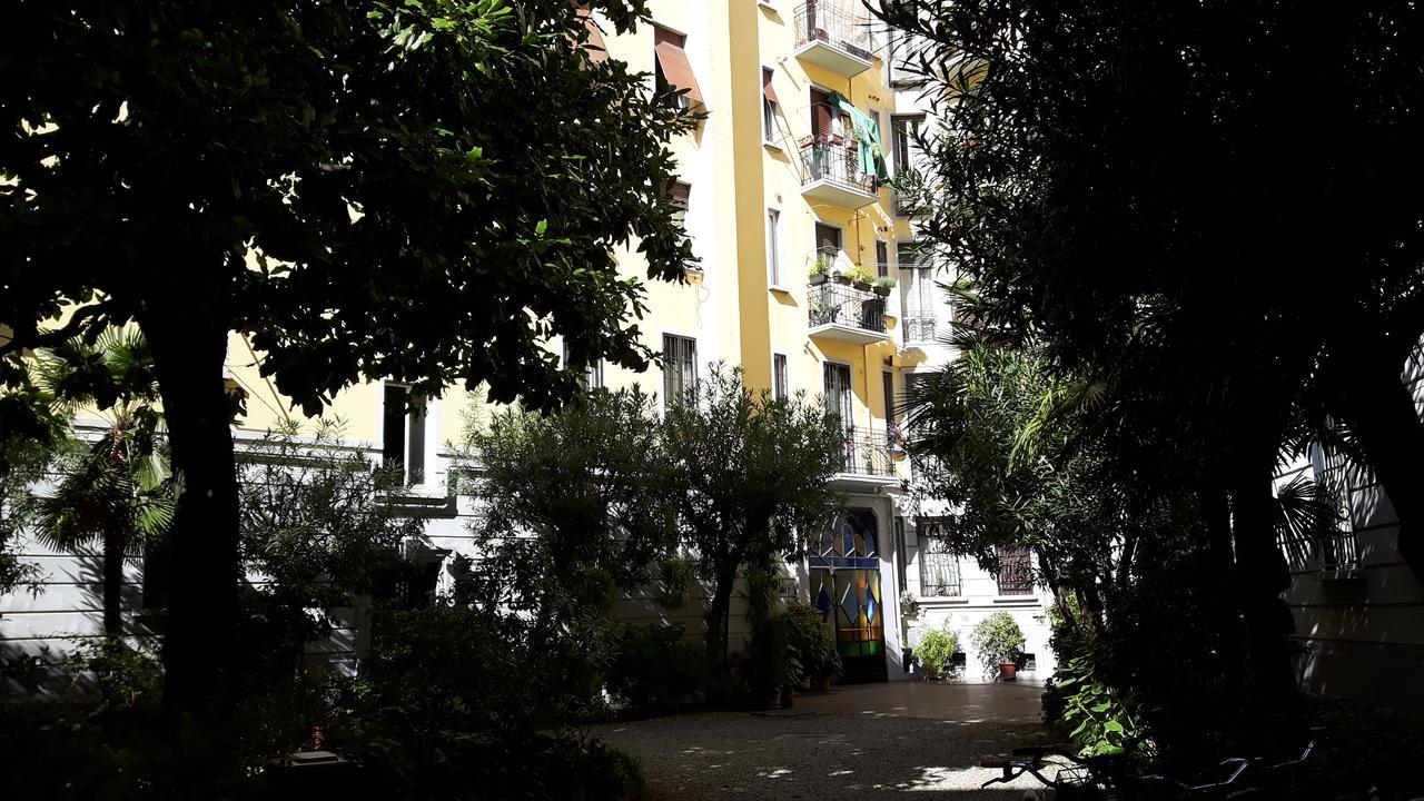 Bronzino House Bed and Breakfast Milano Exteriör bild